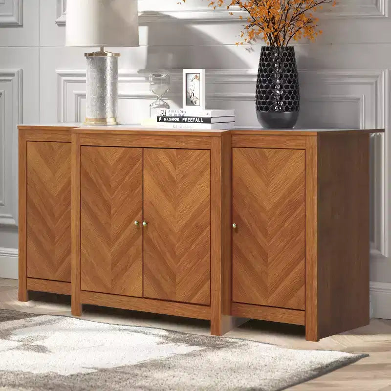 Credenza/Buffet Chevron a 4 Ante Finitura Noce Ambra, 61,9"L x 19,6"P x 30"A